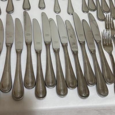 Towle ‘Beaded Antique’ Flatware Set (E-HS)