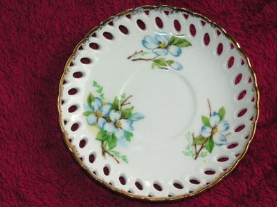 Vintage Cherry China (Japan) footed teacup & reticulated saucer, gold trim