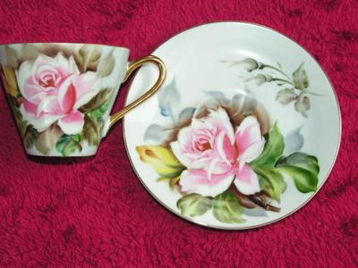 Hand painted vintage (?Japan?) traditional Japanese style teacup & saucer,