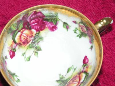 Vintage Royal Sealy China (Japan), footed teacup & saucer. Elegantly painted