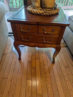 Pair Of Vintage Wooden End Table Flint & Horner