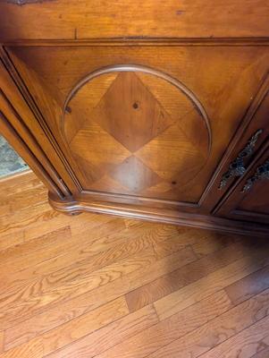 Broyhill TV Cabinet With TV