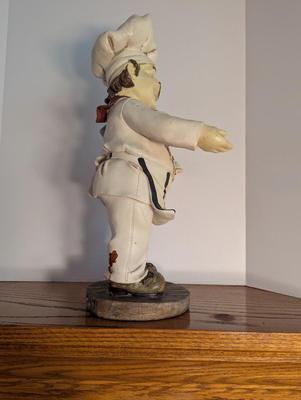 19" Chef Figure