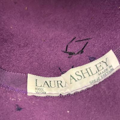 LOT 82: Collection of Women's Hats