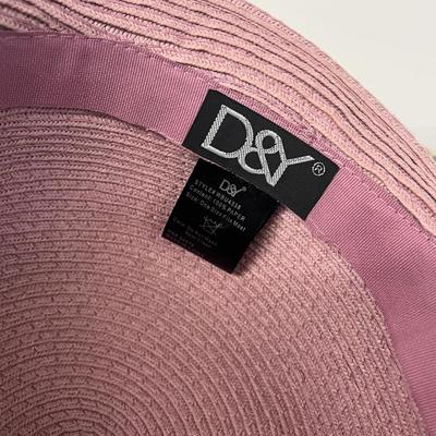 LOT 82: Collection of Women's Hats