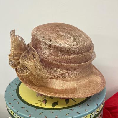 LOT 83: Hats and Hat Boxes