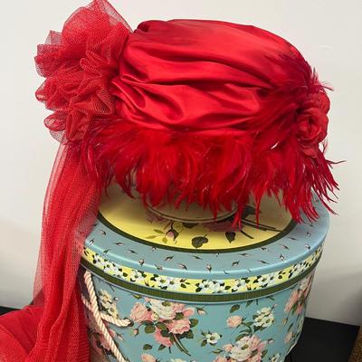 LOT 83: Hats and Hat Boxes