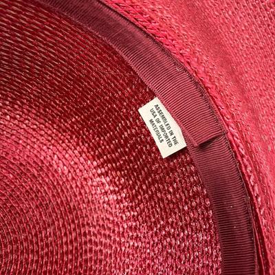 LOT 88: HATS!
