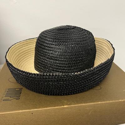 LOT 88: HATS!