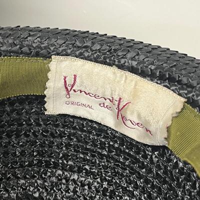 LOT 88: HATS!