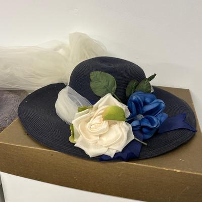 LOT 88: HATS!