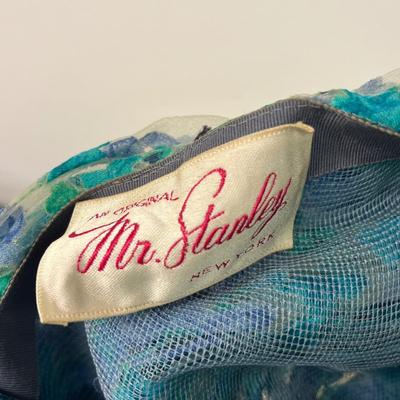 LOT 89: MORE HATS!