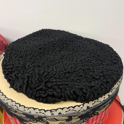 LOT 89: MORE HATS!