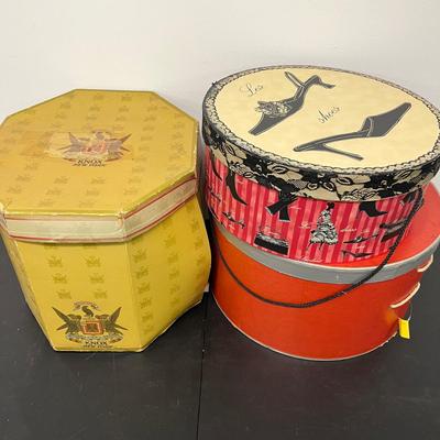 LOT 89: MORE HATS!