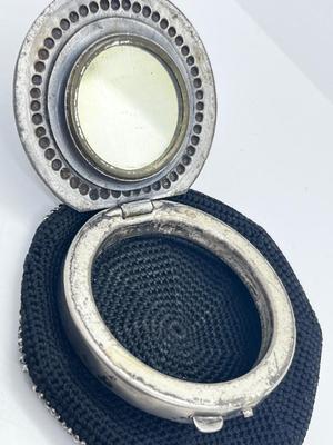 LOT 169J: Art Deco Beaded Crochet Metal Flap Coin Purses