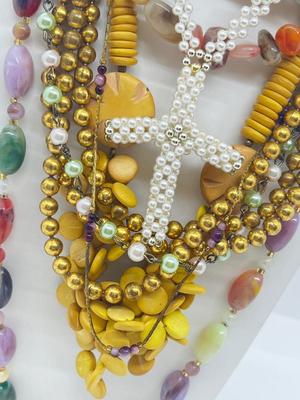 LOT 175J: Bright Colored Necklace Lot