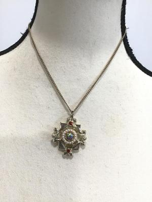 Vintage Necklace Faux Pearl
