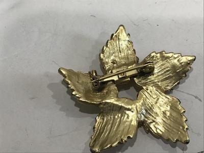 Vintage Brooch