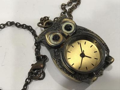 Owl pendant watch