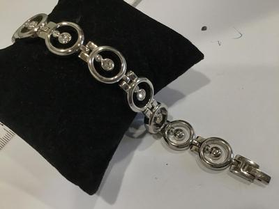 Nice Quality Fashion Bracelet