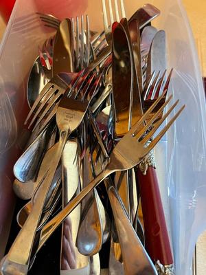 Hampton Silversmiths & Cuisinart Elite Cutlery Silverware Lot