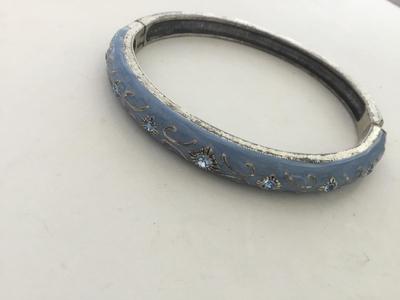 Vintage rusty Napier. Marked fashion bangle