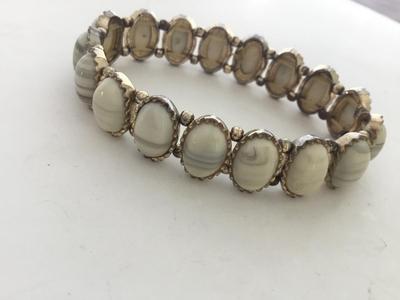 Gold tone stretchy unique bracelet