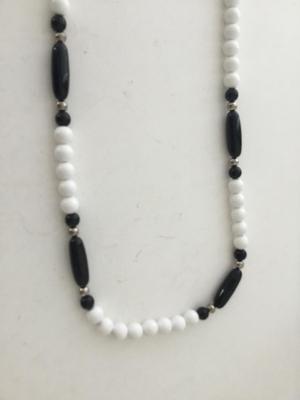 Unmarked white and black beaded fashion necklace