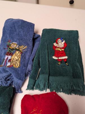 Holiday Themed Hand Towels