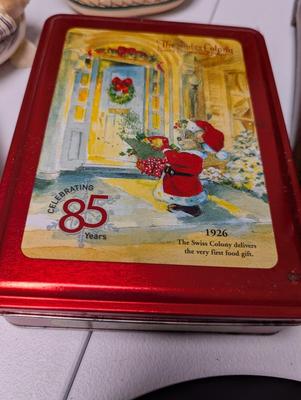 Pair Of Quartz Clocks Souvenir Plate Ceramic Duck Christmas Tin Box