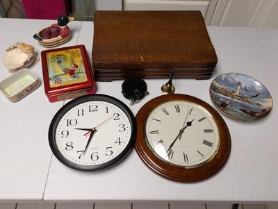 Pair Of Quartz Clocks Souvenir Plate Ceramic Duck Christmas Tin Box