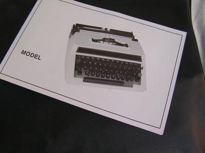 Vintage portable “Classic Typwriter” with carry bag,