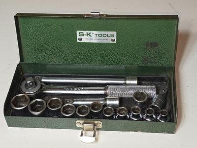 Vintage S-K Tools 1/2" Drive Socket Set in Original Green Metal Case – USA Made