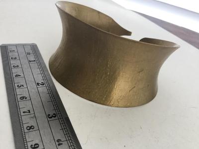 Gold tone unmarked cuff bracelet