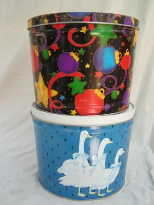 Two LARGE tins, clean inside