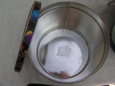 Two LARGE tins, clean inside