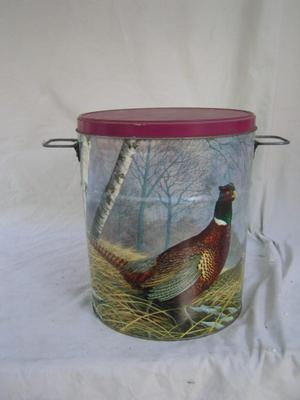 VERY BIG tin, maybe 2.5-3 gal. clean inside