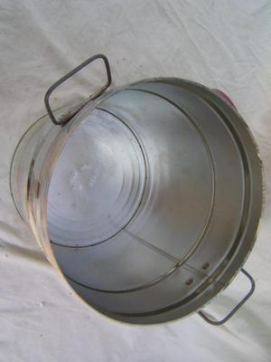 VERY BIG tin, maybe 2.5-3 gal. clean inside