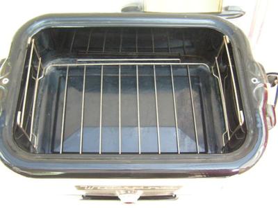 Westinghouse classic 1950s electric roaster in very good++ condition.