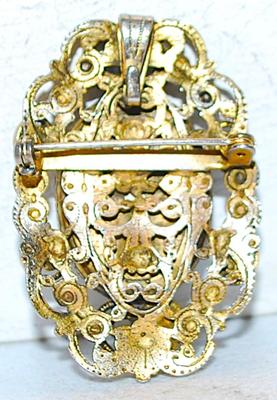 VINTAGE Oval Stone Handpainted White Daisies Flowers BROOCH (1¾" x 1¼") with Intricate Swirl Dark Gold Tone Setting
