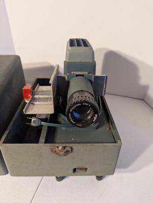 Argus 300 Slide Projector With Automatic Slide Changer