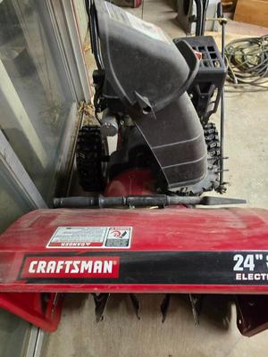 Craftsman Professional 24" Dual-Stage Snowblower – Model 247.889570