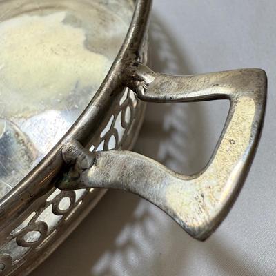 Spiral-Stemmed Rainbow Glasses with Silver Tray (K-HS)