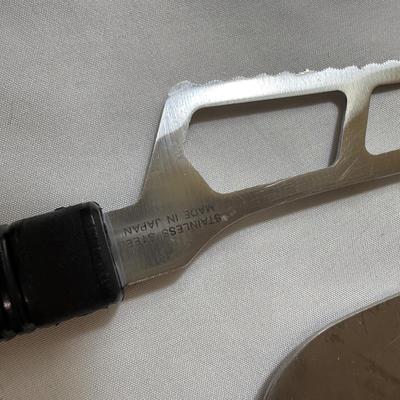 Chantal Cobalt Blue Fondue Set plus Cheese Knives & More (K-HS)