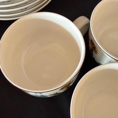 Large Villeroy & Boch ‘Botanica’ Dish Set plus Two ‘French Garden’ Bowls (LR-HS)