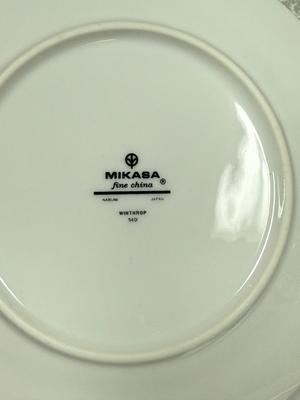 31pc Mikasa China Winthrop #5401