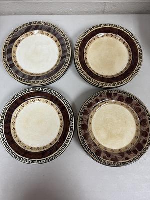 30pc Sakura “Wildlife” Dinnerware