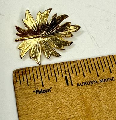Sale Photo Thumbnail #281: Approx. 1.5" long, great condition.