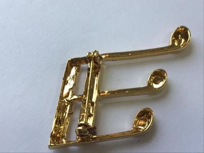 Music Note Brooch
