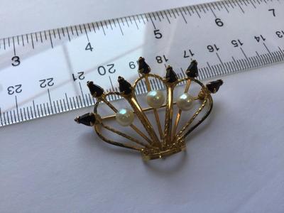 12 KT Gold Filled Pearl and Stone Brooch